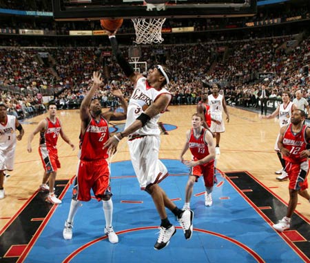 带领球队并 带领球队并