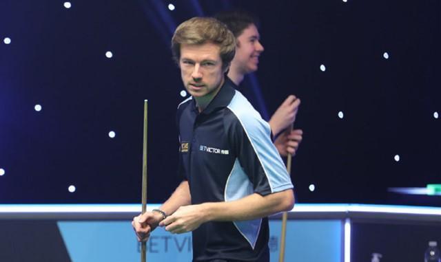 鲜明对比 鲜明对比